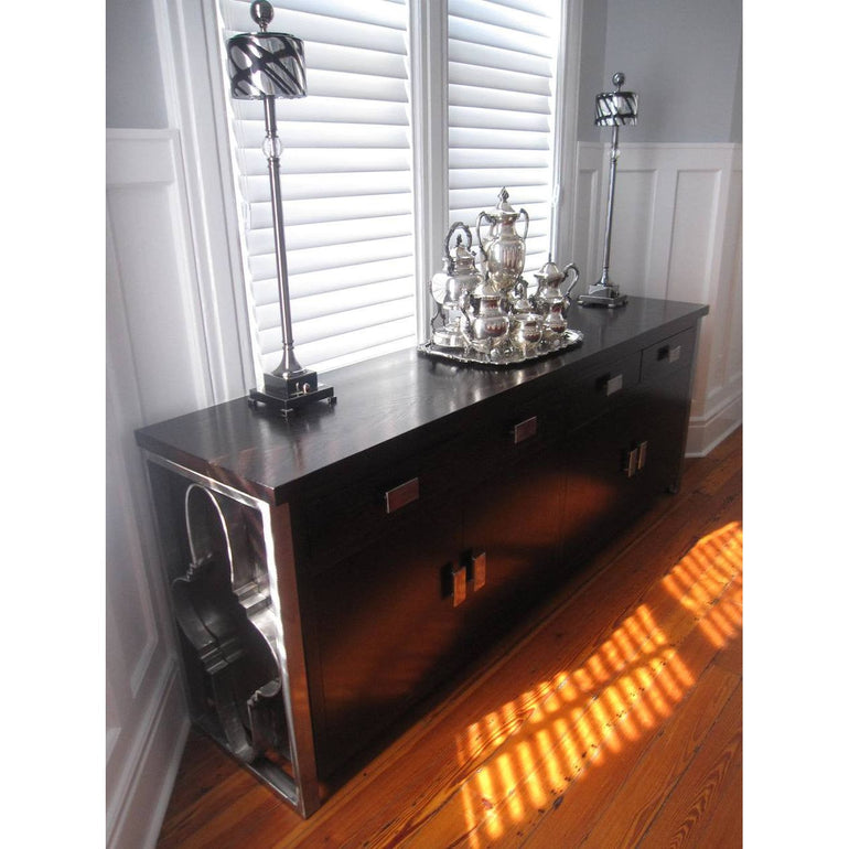 Custom: Buffet.  Showroom: Buffet Lamps